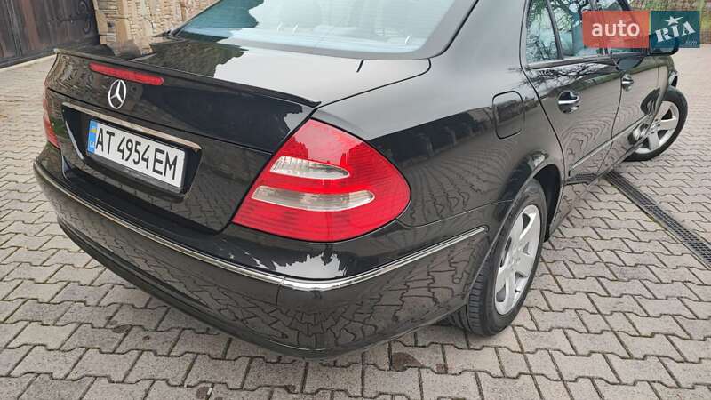 Седан Mercedes-Benz E-Class 2004 в Івано-Франківську