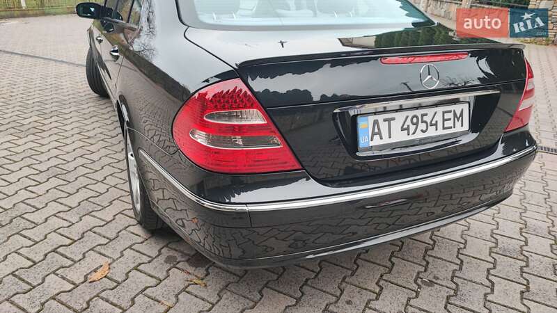 Седан Mercedes-Benz E-Class 2004 в Івано-Франківську