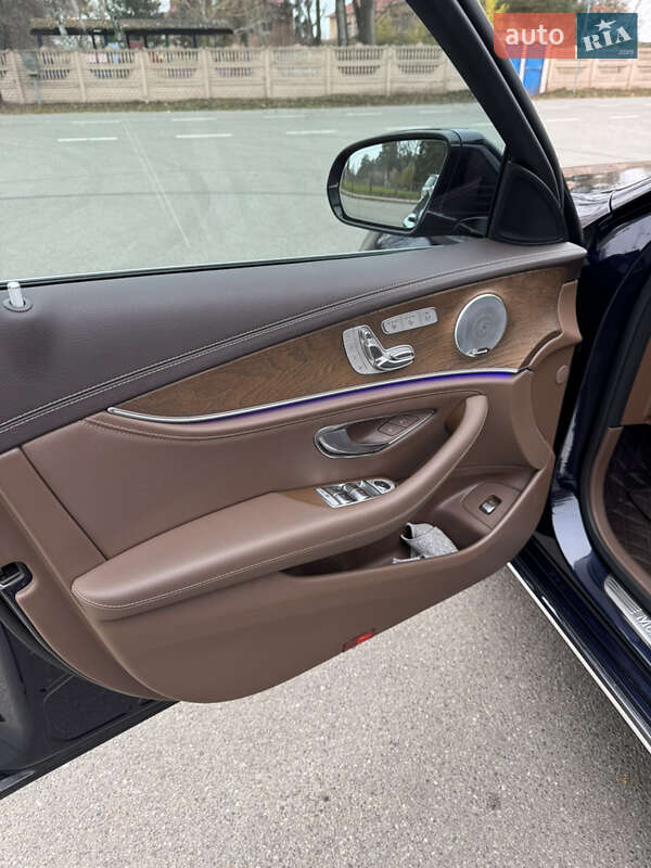 Седан Mercedes-Benz E-Class 2017 в Киеве фото 8 Седан Mercedes-Benz E-Class 2017 в Киеве