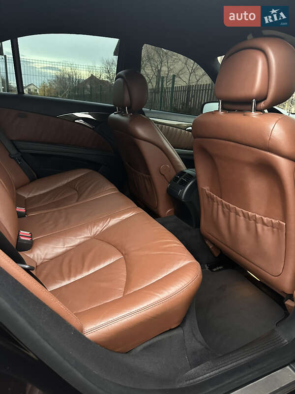 Седан Mercedes-Benz E-Class 2007 в Львові фото 27 Седан Mercedes-Benz E-Class 2007 в Львові