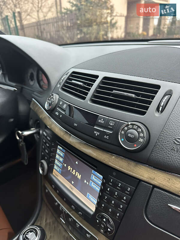 Седан Mercedes-Benz E-Class 2007 в Львові фото 31 Седан Mercedes-Benz E-Class 2007 в Львові