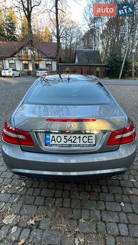 Купе Mercedes-Benz E-Class 2011 в Дрогобыче