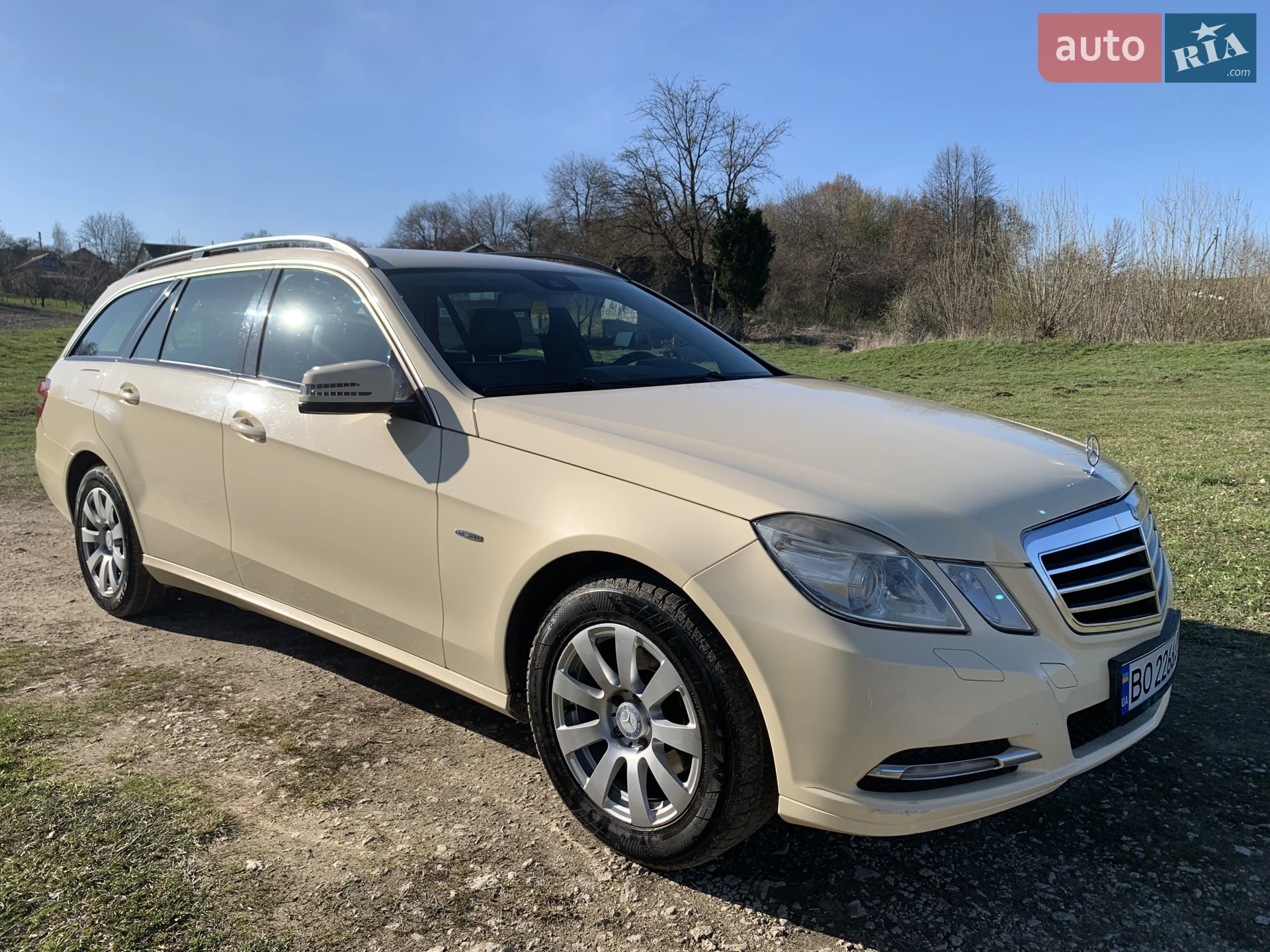 2010 Mercedes-Benz E-klasse - фото 1
