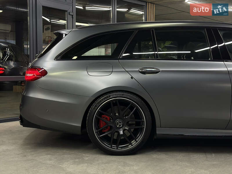 Универсал Mercedes-Benz E-Class 2018 в Одессе фото 17 Универсал Mercedes-Benz E-Class 2018 в Одессе