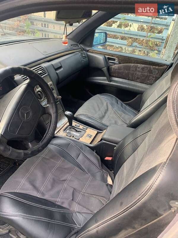 Седан Mercedes-Benz E-Class 1996 в Измаиле фото 3 Седан Mercedes-Benz E-Class 1996 в Измаиле
