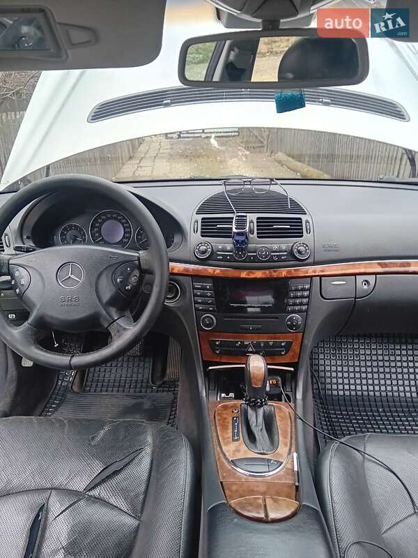 Mercedes-Benz E-Class 2003 Mercedes-Benz E-Class 2003