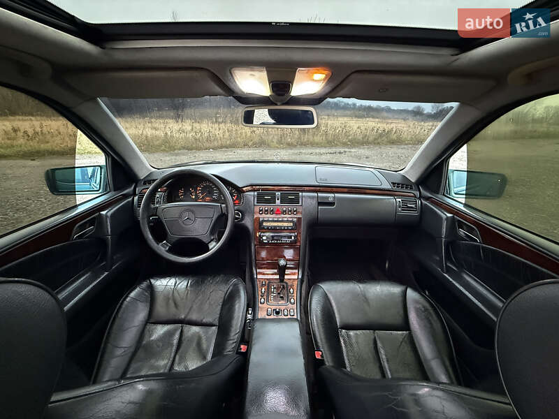 Седан Mercedes-Benz E-Class 1998 в Казатине фото 8 Седан Mercedes-Benz E-Class 1998 в Казатине