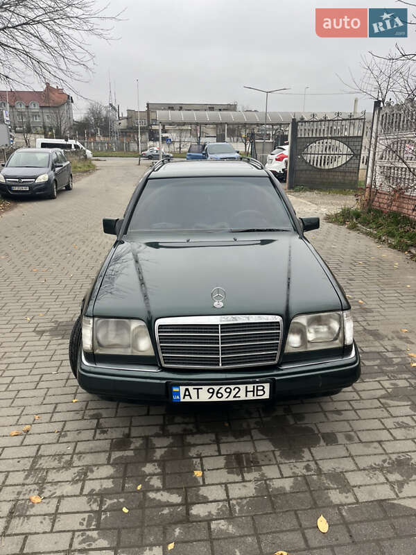 Універсал Mercedes-Benz E-Class 1993 в Івано-Франківську