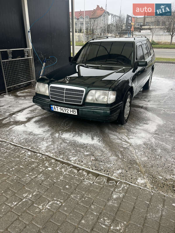 Універсал Mercedes-Benz E-Class 1993 в Івано-Франківську
