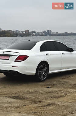 Седан Mercedes-Benz E-Class 2018 в Тернополе