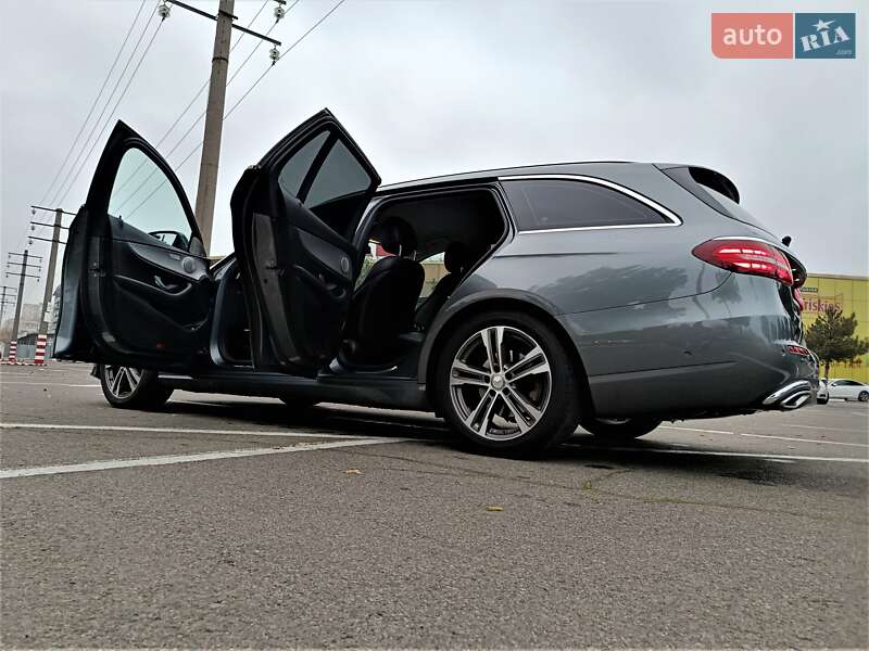 Універсал Mercedes-Benz E-Class 2020 в Одесі