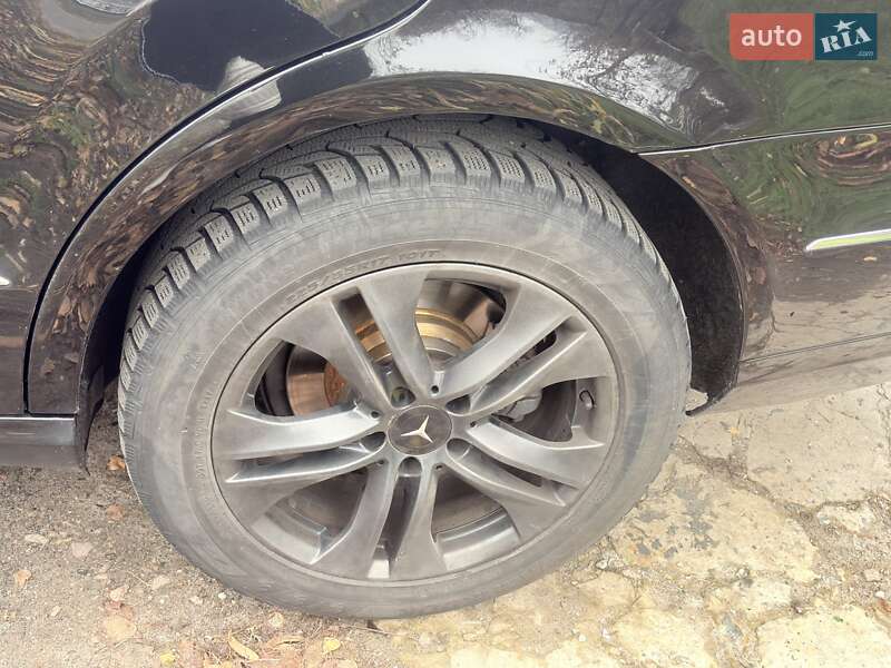 Седан Mercedes-Benz E-Class 2012 в Житомире фото 16 Седан Mercedes-Benz E-Class 2012 в Житомире