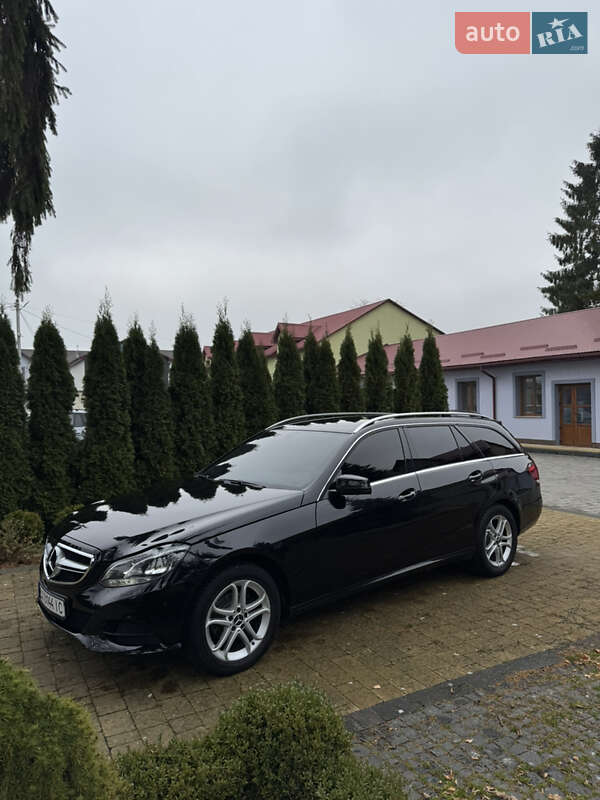 Универсал Mercedes-Benz E-Class 2015 в Львове фото 60 Универсал Mercedes-Benz E-Class 2015 в Львове