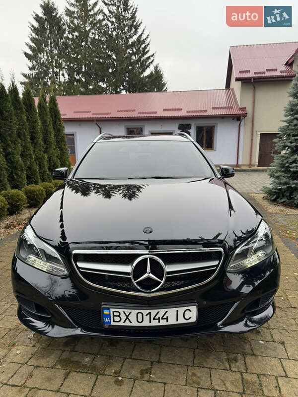 Универсал Mercedes-Benz E-Class 2015 в Львове фото 64 Универсал Mercedes-Benz E-Class 2015 в Львове