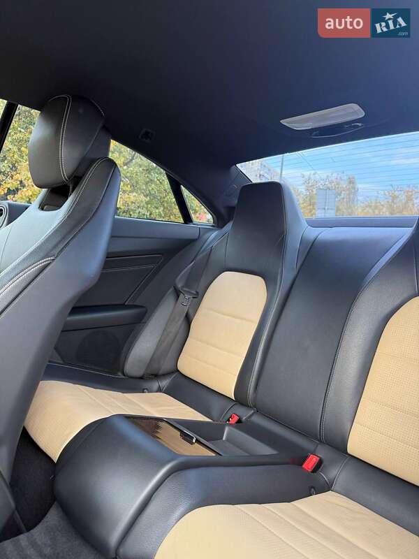 Купе Mercedes-Benz E-Class 2013 в Києві фото 20 Купе Mercedes-Benz E-Class 2013 в Києві