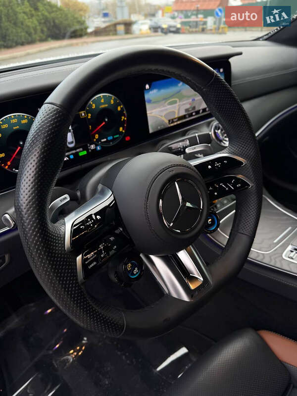 Купе Mercedes-Benz E-Class 2023 в Києві фото 10 Купе Mercedes-Benz E-Class 2023 в Києві