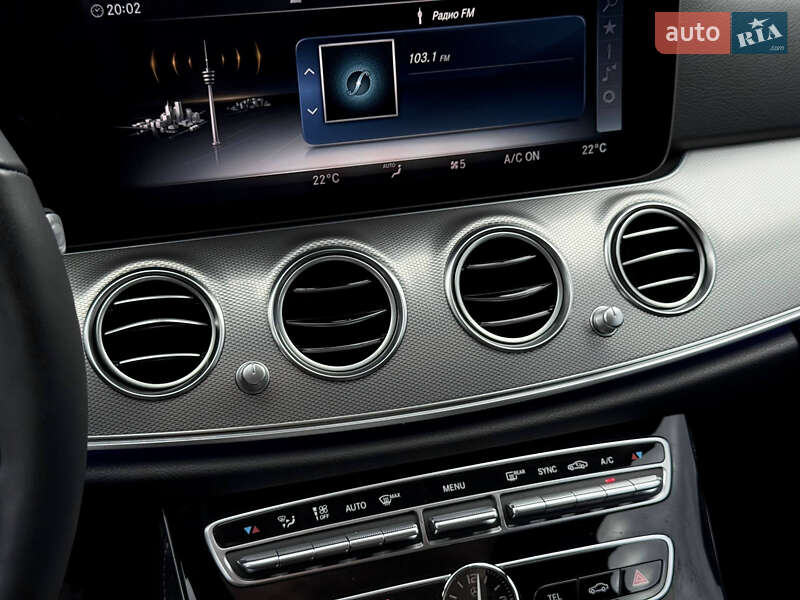 Седан Mercedes-Benz E-Class 2020 в Києві