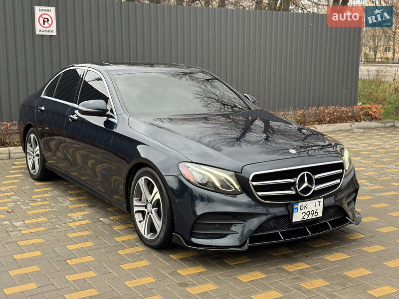 Седан Mercedes-Benz E-Class 2016 в Вінниці