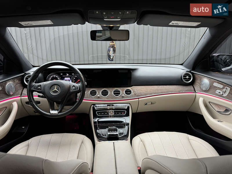 Седан Mercedes-Benz E-Class 2016 в Вінниці
