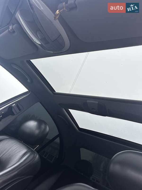 Седан Mercedes-Benz E-Class 2003 в Запорожье