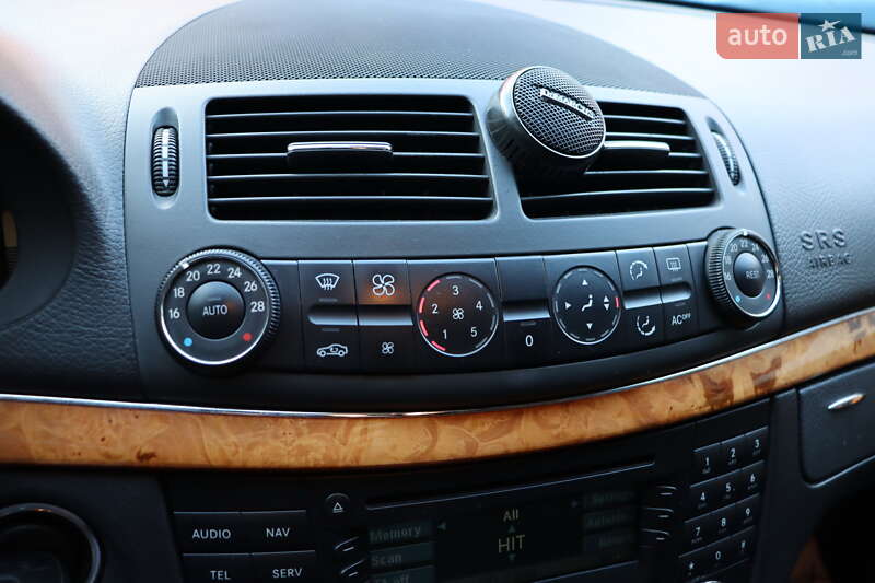 Универсал Mercedes-Benz E-Class 2005 в Львове фото 25 Универсал Mercedes-Benz E-Class 2005 в Львове
