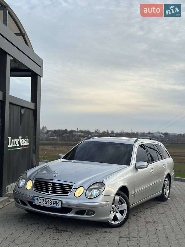 Mercedes-Benz E-Class 2003 Mercedes-Benz E-Class 2003