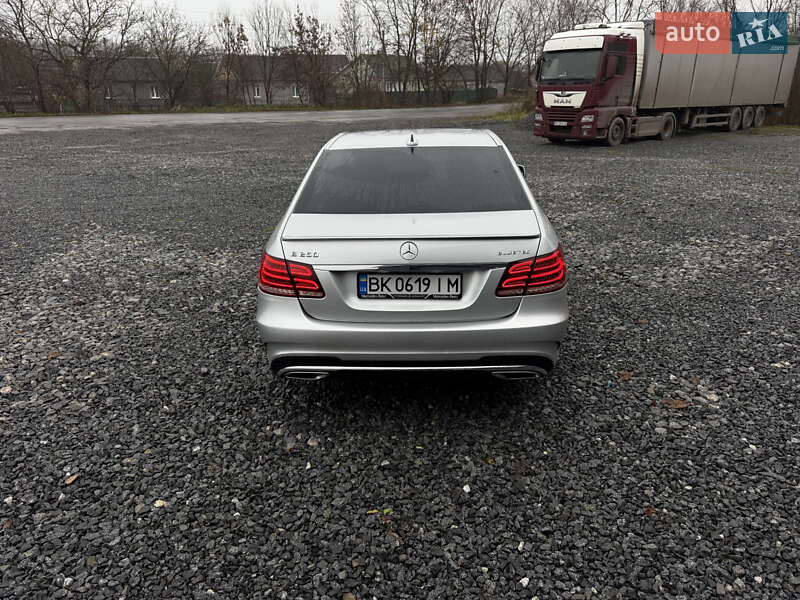 Седан Mercedes-Benz E-Class 2014 в Хмельницькому
