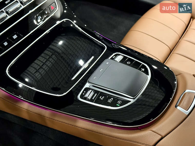 Купе Mercedes-Benz E-Class 2021 в Киеве