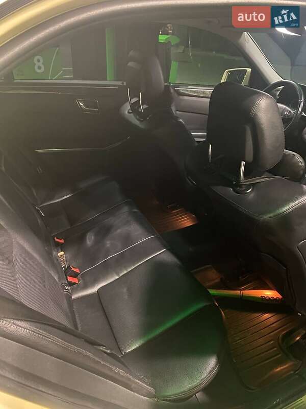 Седан Mercedes-Benz E-Class 2011 в Львове фото 2 Седан Mercedes-Benz E-Class 2011 в Львове