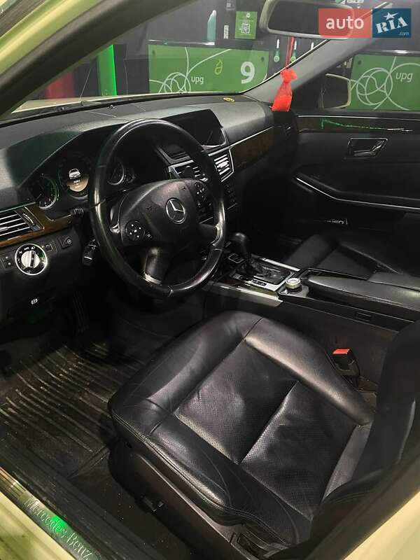 Седан Mercedes-Benz E-Class 2011 в Львове фото 6 Седан Mercedes-Benz E-Class 2011 в Львове