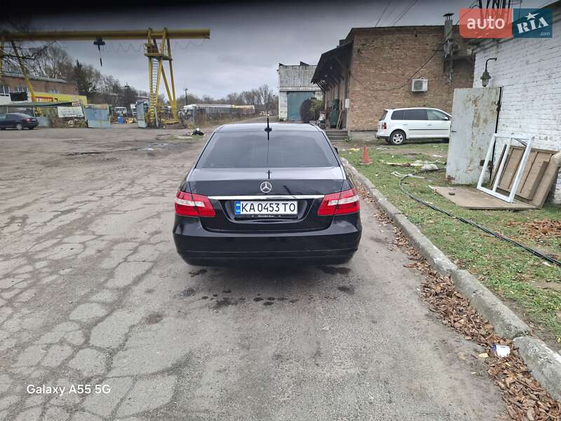 Седан Mercedes-Benz E-Class 2011 в Борисполе