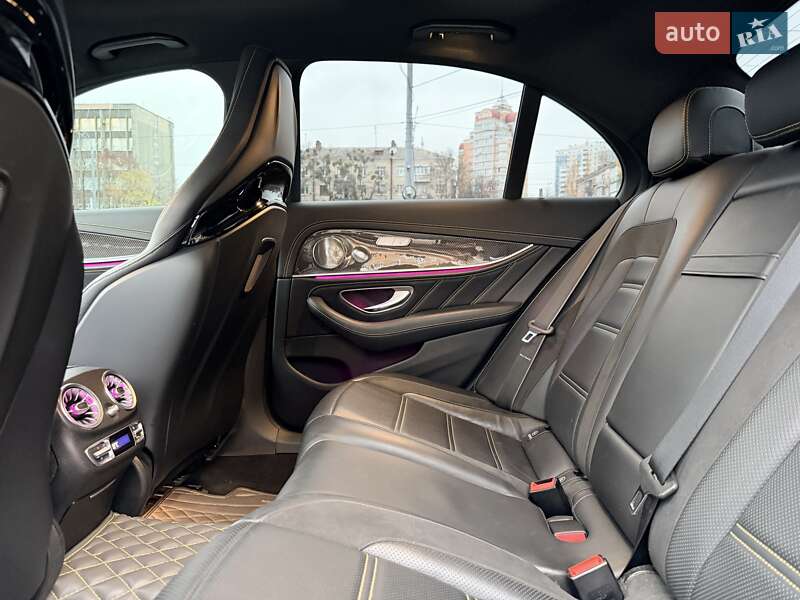 Седан Mercedes-Benz E-Class 2018 в Києві фото 37 Седан Mercedes-Benz E-Class 2018 в Києві