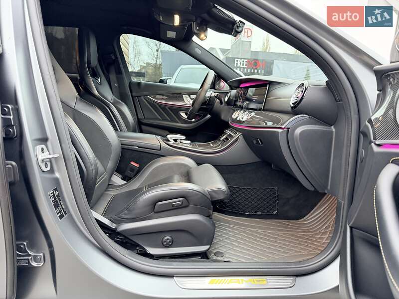 Седан Mercedes-Benz E-Class 2018 в Києві фото 45 Седан Mercedes-Benz E-Class 2018 в Києві