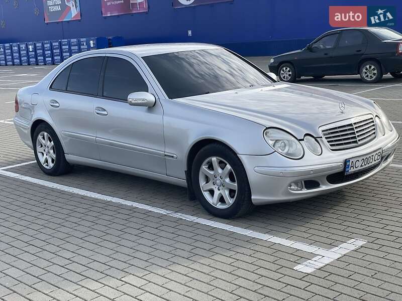 Седан Mercedes-Benz E-Class 2003 в Нововолынске фото 13 Седан Mercedes-Benz E-Class 2003 в Нововолынске