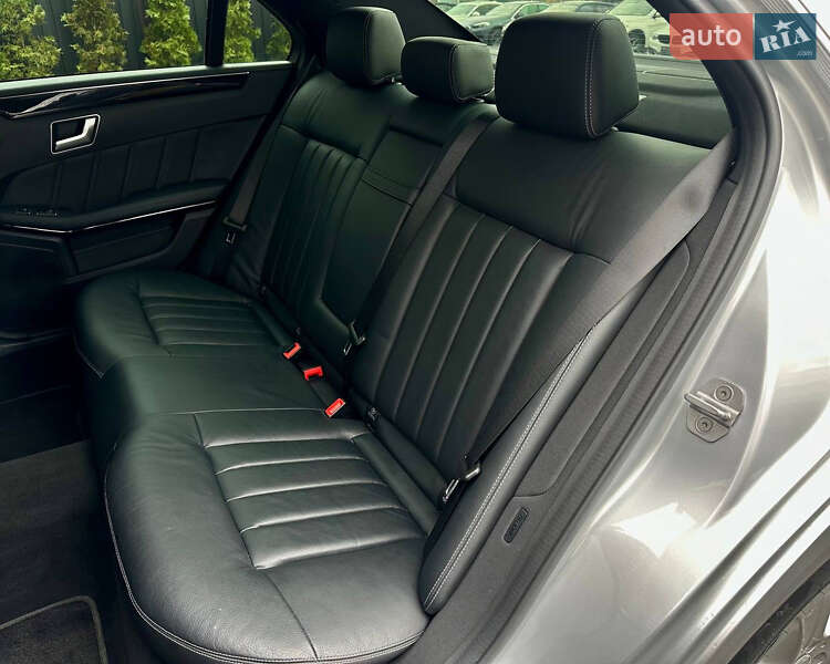 Седан Mercedes-Benz E-Class 2014 в Киеве