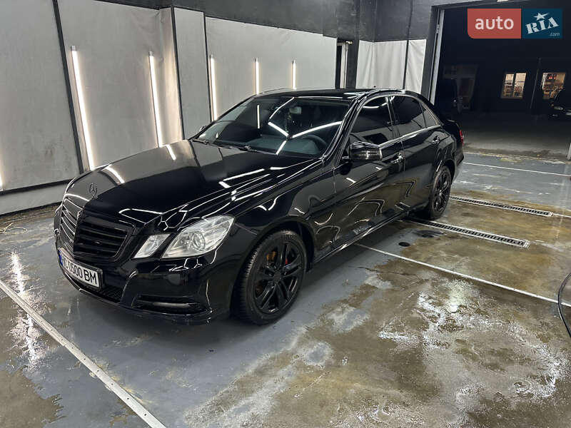 Седан Mercedes-Benz E-Class 2011 в Львове фото 12 Седан Mercedes-Benz E-Class 2011 в Львове