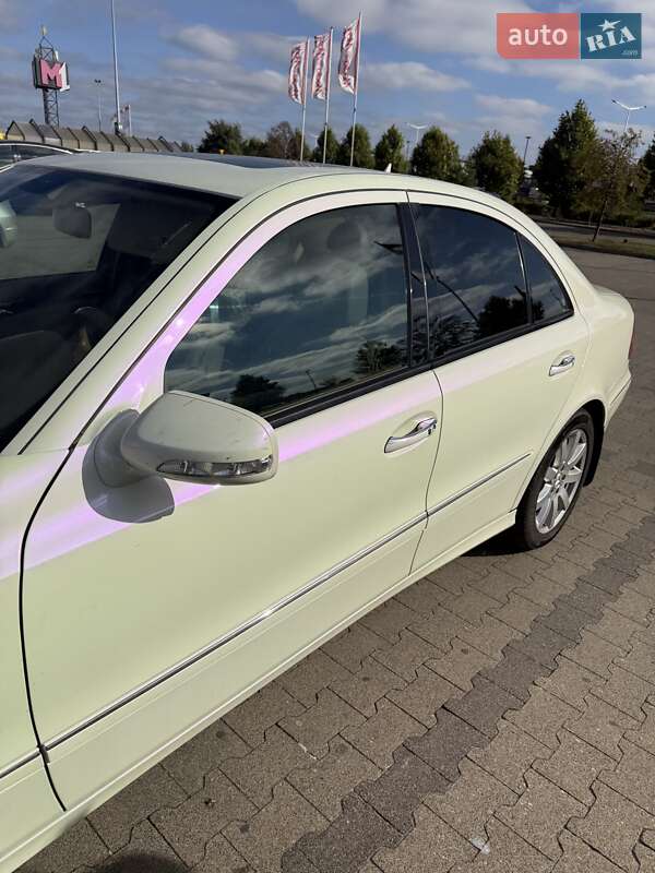 Седан Mercedes-Benz E-Class 2006 в Києві фото 10 Седан Mercedes-Benz E-Class 2006 в Києві