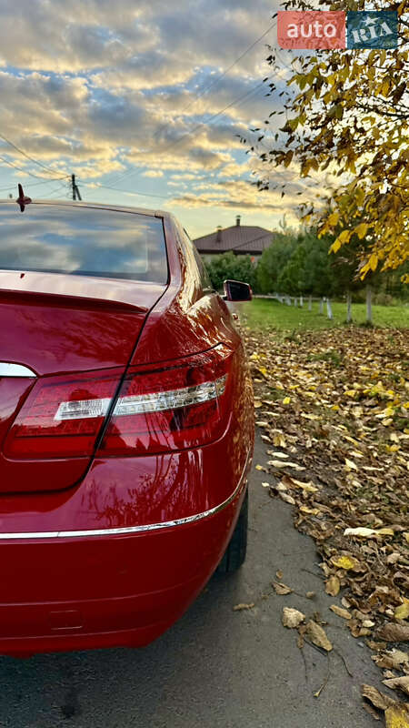 Купе Mercedes-Benz E-Class 2011 в Ужгороді фото 5 Купе Mercedes-Benz E-Class 2011 в Ужгороді