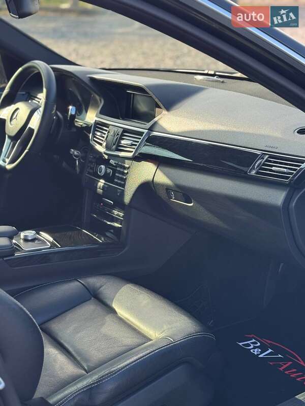 Седан Mercedes-Benz E-Class 2012 в Бродах