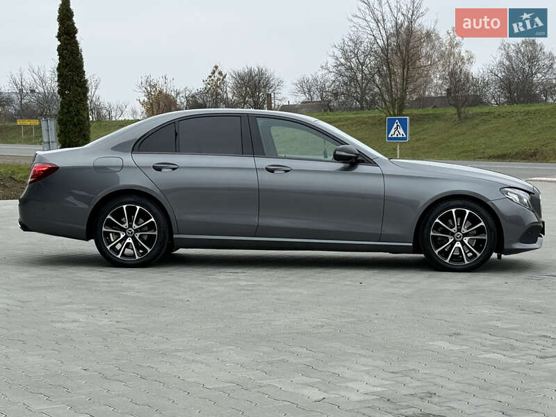 Седан Mercedes-Benz E-Class 2018 в Чернівцях фото 5 Седан Mercedes-Benz E-Class 2018 в Чернівцях