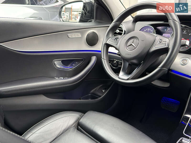 Седан Mercedes-Benz E-Class 2018 в Чернівцях фото 11 Седан Mercedes-Benz E-Class 2018 в Чернівцях