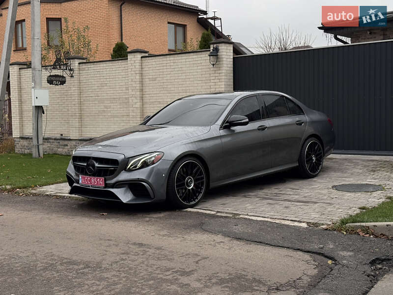 Седан Mercedes-Benz E-Class 2018 в Києві