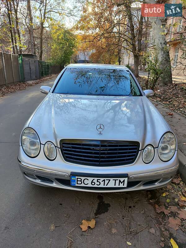 Седан Mercedes-Benz E-Class 2004 в Одесі фото Седан Mercedes-Benz E-Class 2004 в Одесі