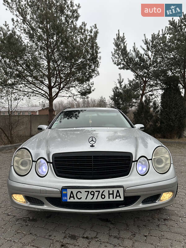 Універсал Mercedes-Benz E-Class 2005 в Любомлі