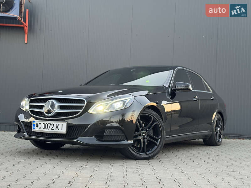 Седан Mercedes-Benz E-Class 2014 в Мукачевому