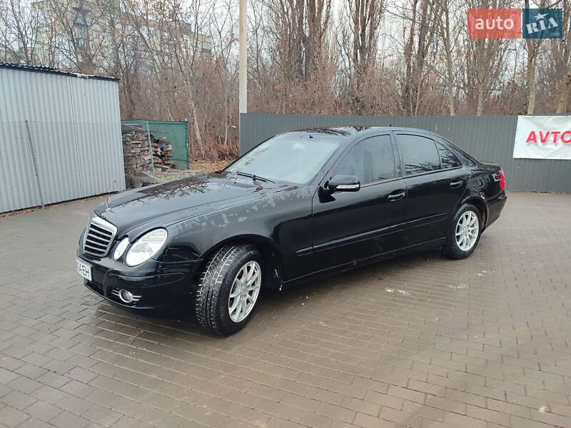 Седан Mercedes-Benz E-Class 2009 в Каменец-Подольском