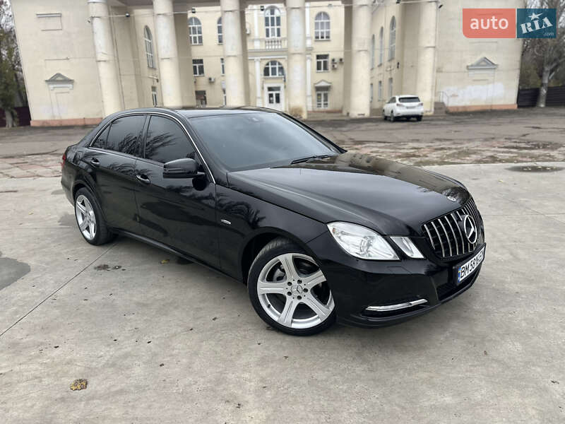 Mercedes-Benz E-Class 2012