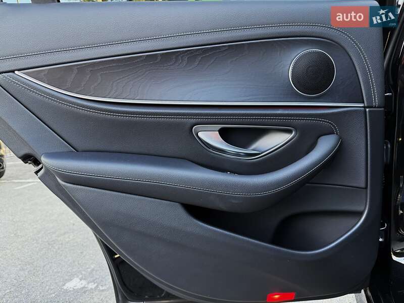 Седан Mercedes-Benz E-Class 2020 в Києві фото 29 Седан Mercedes-Benz E-Class 2020 в Києві