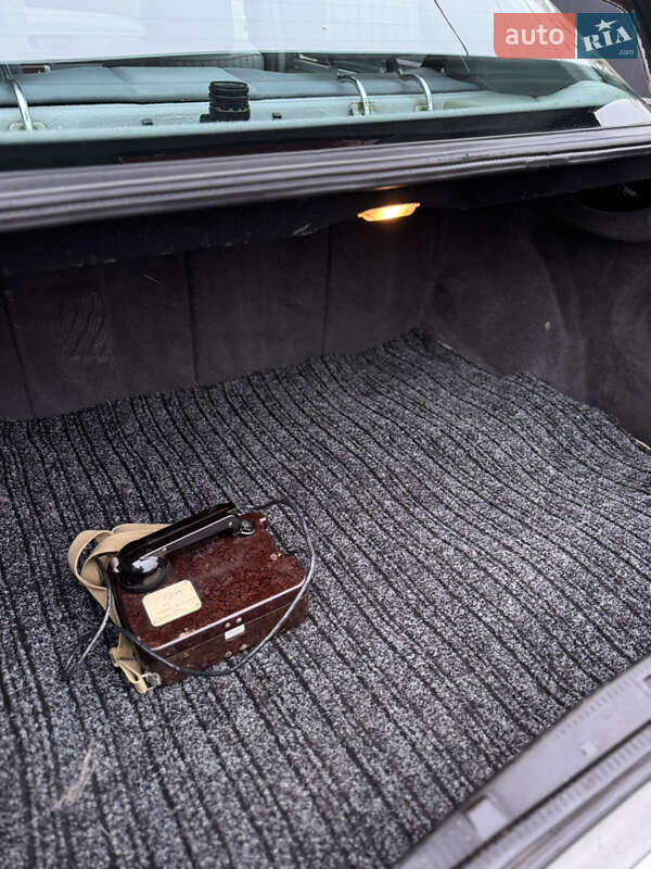 Седан Mercedes-Benz E-Class 1991 в Тернополі