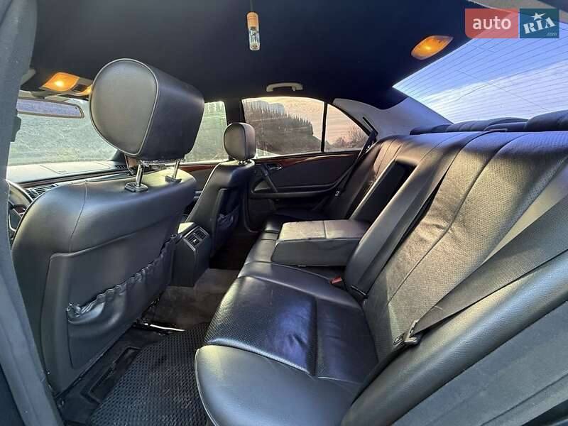 Седан Mercedes-Benz E-Class 1998 в Дубні фото 4 Седан Mercedes-Benz E-Class 1998 в Дубні